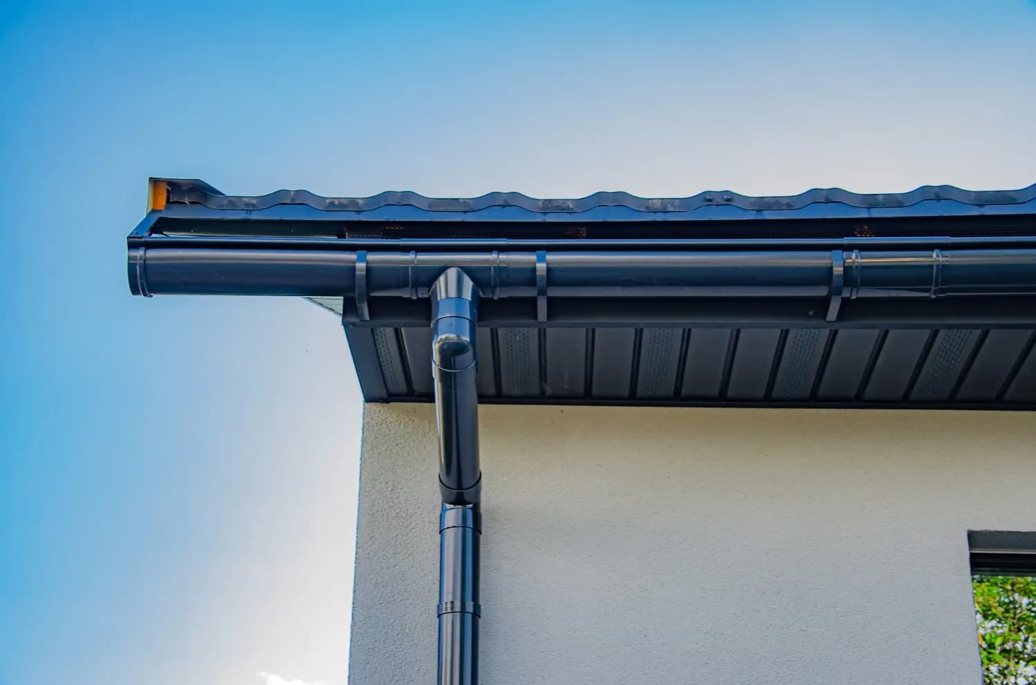 Roofing & Gutter Systems